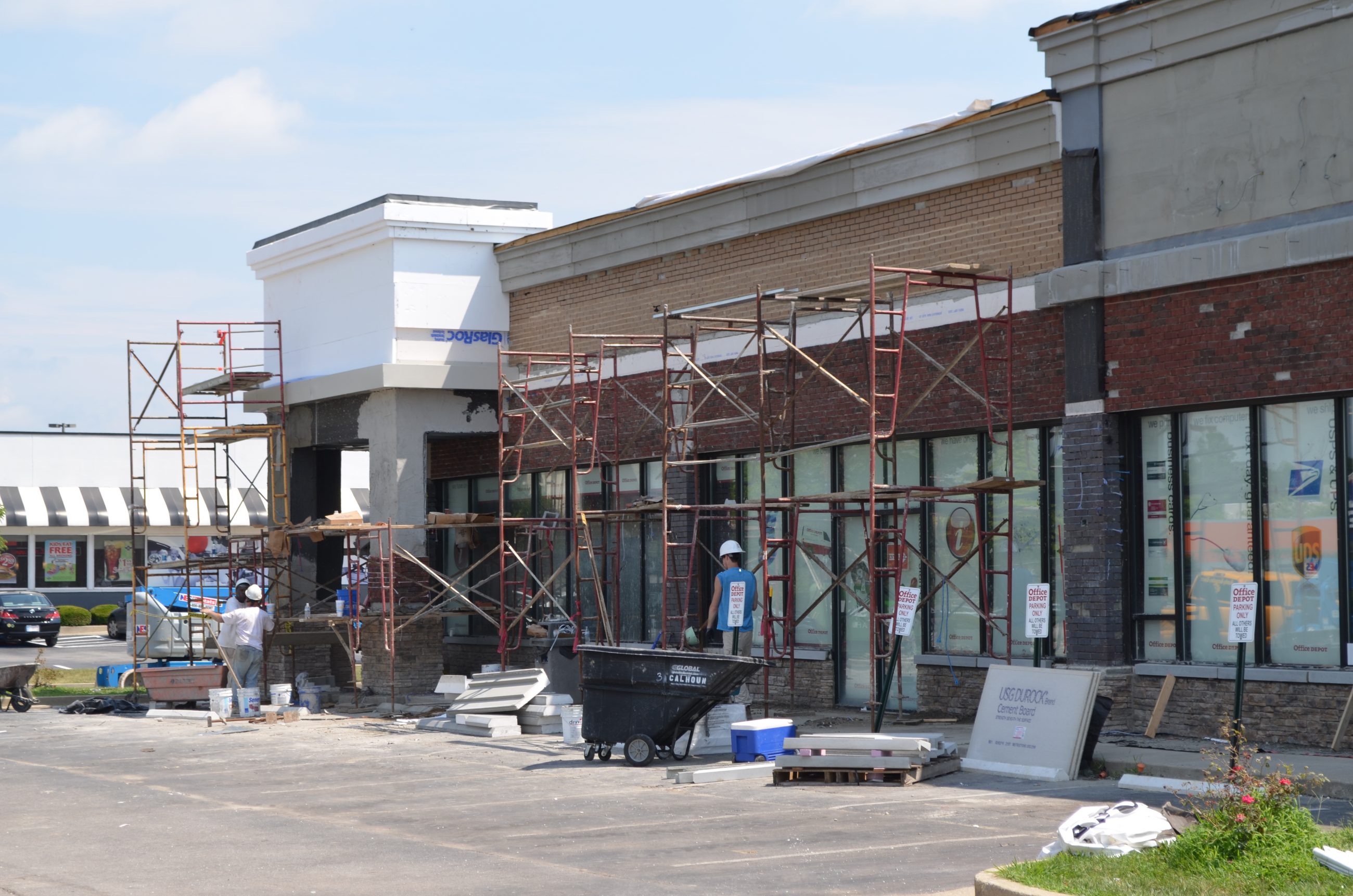 Frankfort Shopping Center | Calhoun Construction